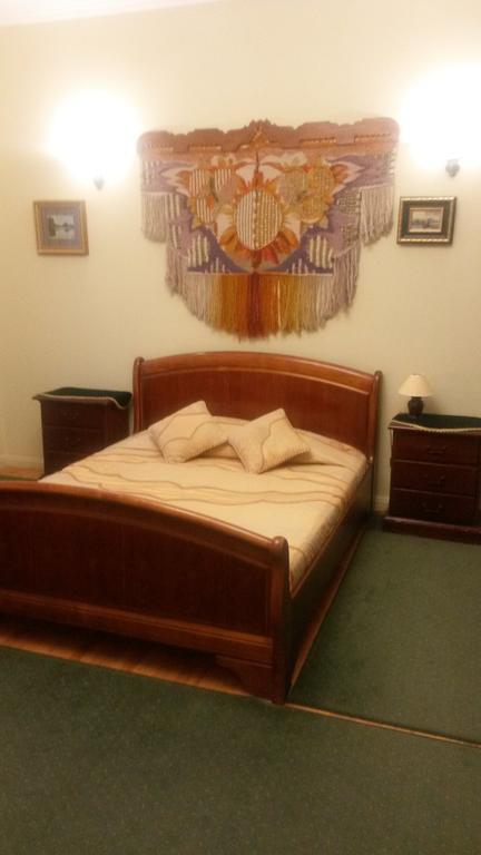 Marlen Hotel Rivne Quarto foto